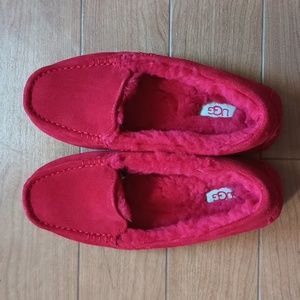 Ugg Slipper